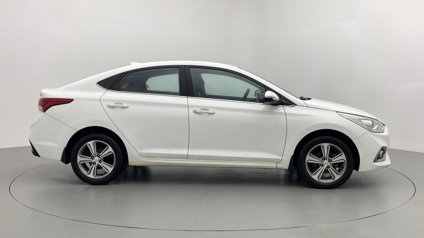 2018 Hyundai Verna 1.6 SX VTVT, Petrol, Manual, 26,922 km, Right Side View