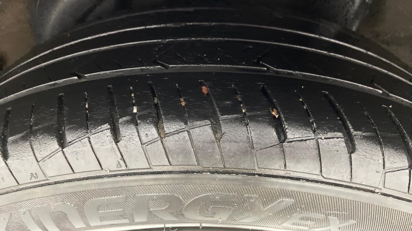 2018 Hyundai Verna 1.6 SX VTVT, Petrol, Manual, 26,922 km, Left Rear Tyre Tread
