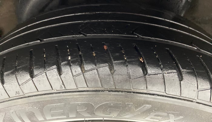 2018 Hyundai Verna 1.6 SX VTVT, Petrol, Manual, 26,922 km, Left Rear Tyre Tread