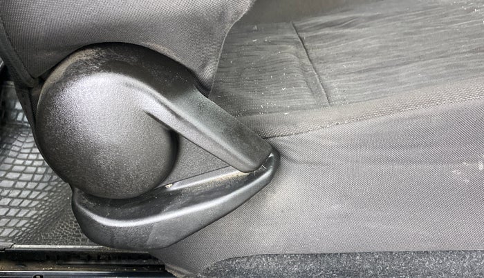 2016 Maruti Baleno DELTA PETROL 1.2, Petrol, Manual, 86,292 km, Driver Side Adjustment Panel