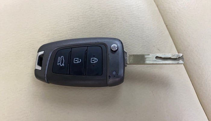 2021 Hyundai Verna S PLUS 1.5 VTVT, Petrol, Manual, 25,607 km, Key Close Up
