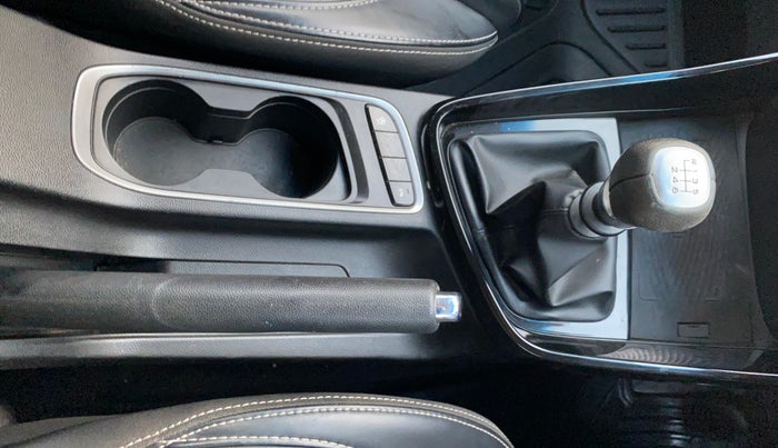 2021 MG HECTOR SMART HYBRID 1.5 PETROL, Petrol, Manual, 42,729 km, Gear Lever