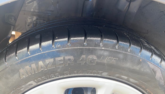 2019 Hyundai Grand i10 MAGNA 1.2 KAPPA VTVT, CNG, Manual, 79,602 km, Right Rear Tyre Tread