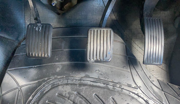 2019 Hyundai Grand i10 MAGNA 1.2 KAPPA VTVT, CNG, Manual, 79,602 km, Pedals