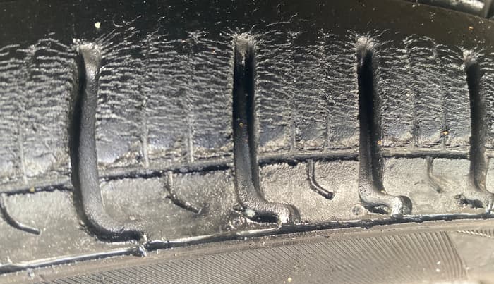 2013 Maruti Alto K10 VXI, Petrol, Manual, 51,574 km, Left Front Tyre Tread