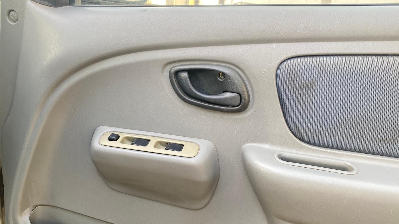 2013 Maruti Alto K10 VXI, Petrol, Manual, 51,574 km, Driver Side Door Panels Control