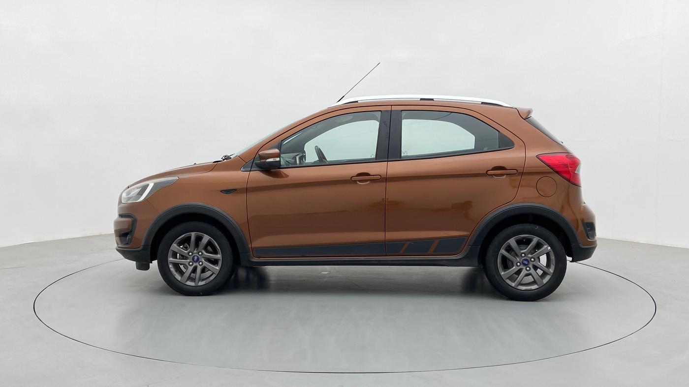 2018 Ford FREESTYLE TITANIUM 1.2 TI-VCT MT, Petrol, Manual, 31,169 km, Left Side