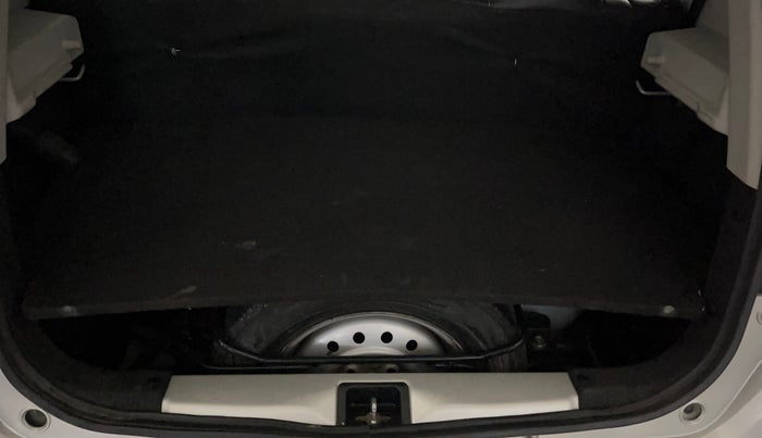 2021 Maruti New Wagon-R LXI CNG 1.0, CNG, Manual, 68,789 km, Boot Inside