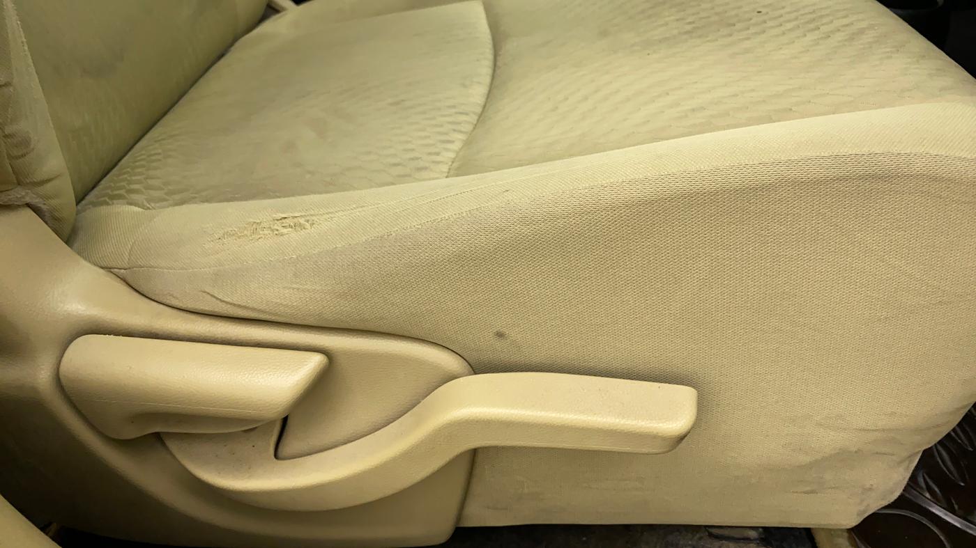 2015 Honda Amaze 1.2L I-VTEC S, Petrol, Manual, 1,14,329 km, Driver Side Adjustment Panel