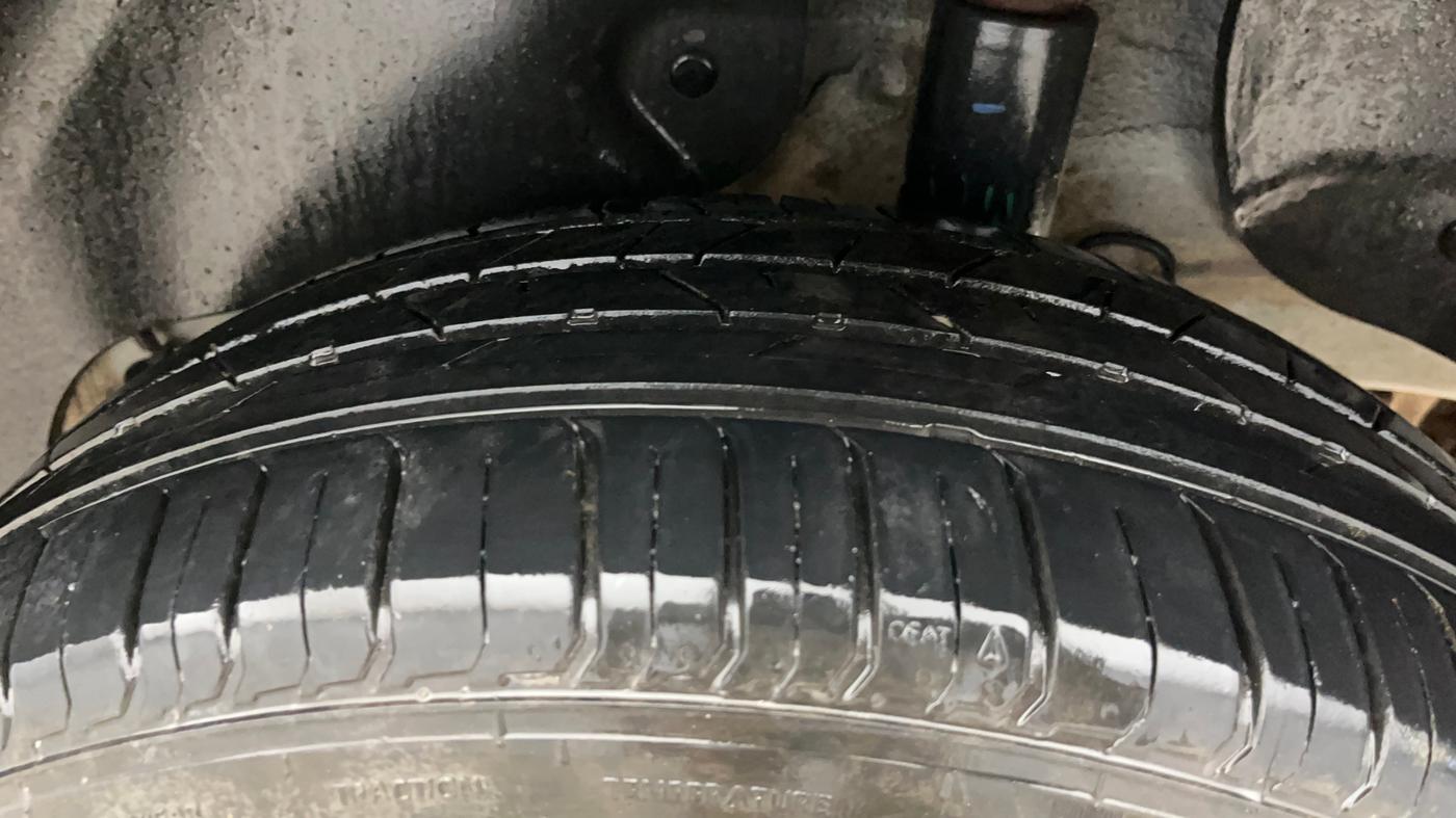 2017 Hyundai Creta E PLUS 1.6 PETROL, Petrol, Manual, 72,887 km, Left Rear Tyre Tread