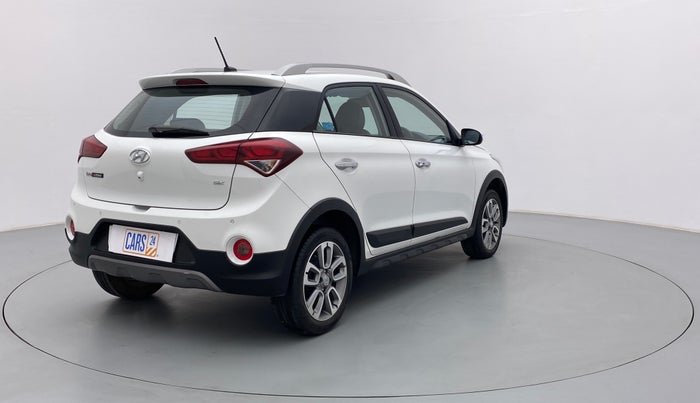 2017 Hyundai i20 Active 1.2 SX, Petrol, Manual, 28,674 km, Right Back Diagonal