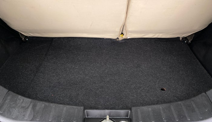 2017 Maruti Wagon R 1.0 VXI, Petrol, Manual, 39,061 km, Boot Inside