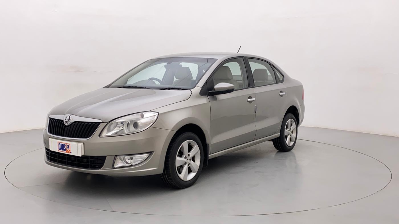 2016 Skoda Rapid 1.6 MPI STYLE PLUS MT, Petrol, Manual, 34,168 km, Left Front Diagonal