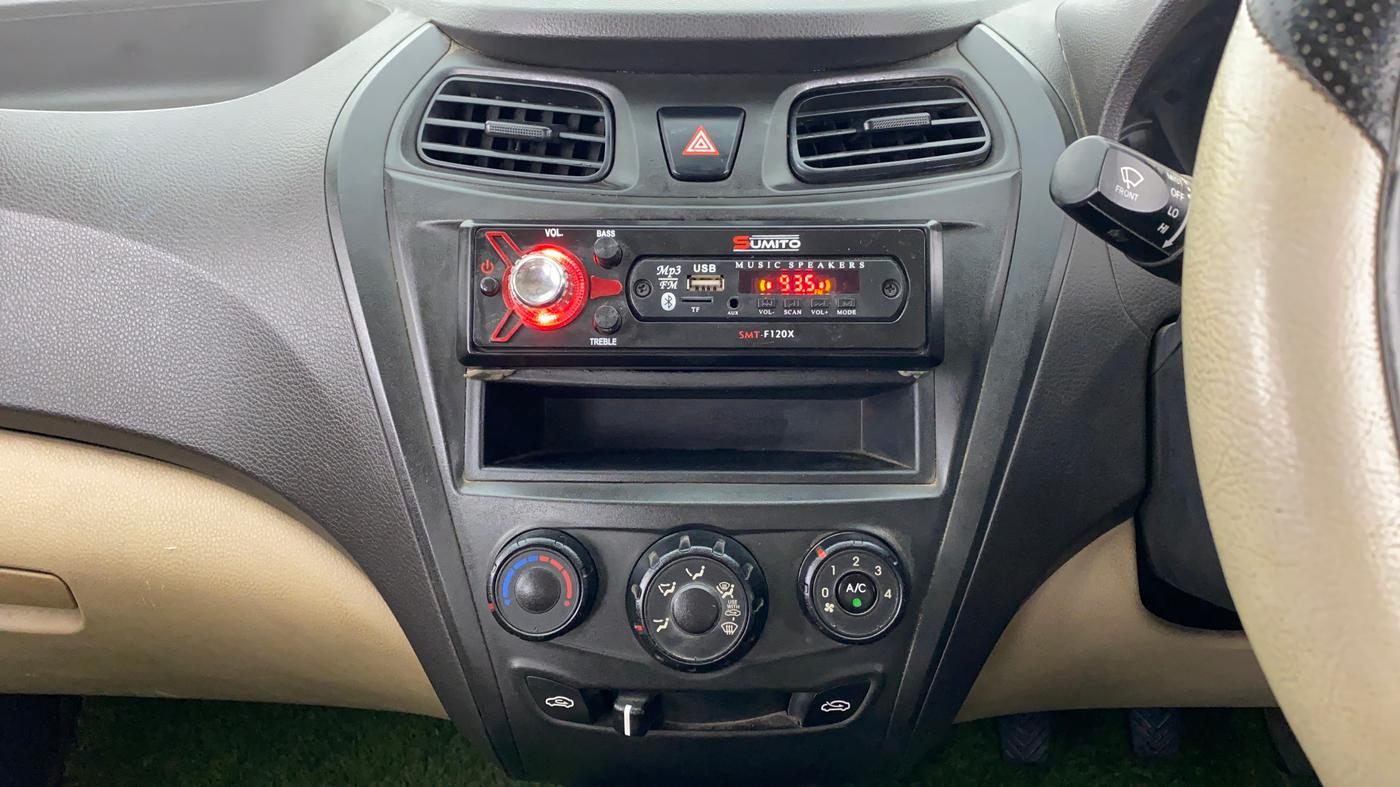 2012 Hyundai Eon D LITE PLUS, Petrol, Manual, 44,480 km, Air Conditioner