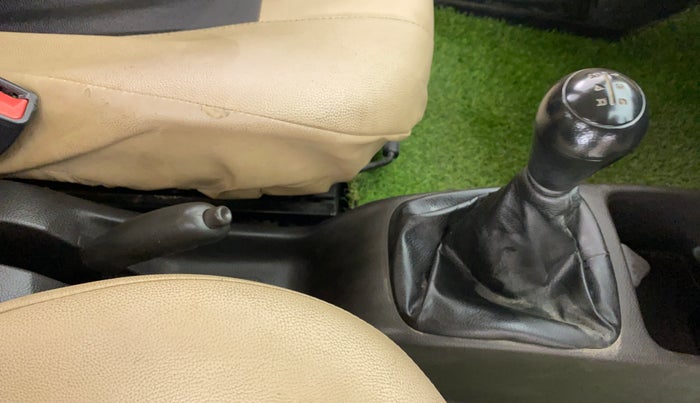 2012 Hyundai Eon D LITE PLUS, Petrol, Manual, 44,480 km, Gear Lever