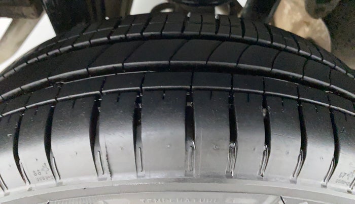 2012 Maruti Zen Estilo VXI, Petrol, Manual, 36,628 km, Right Rear Tyre Tread