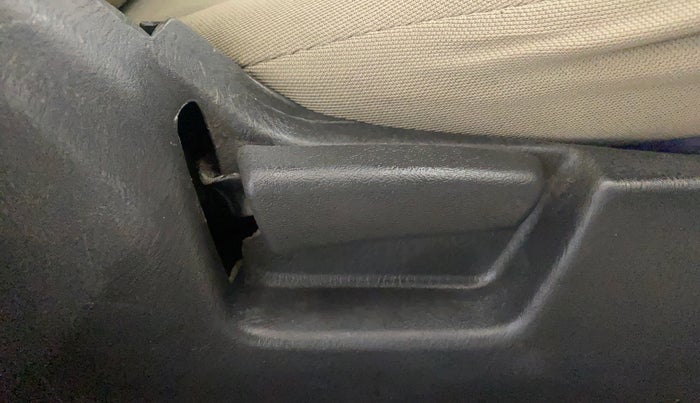 2015 Maruti Alto K10 VXI, Petrol, Manual, 1,59,715 km, Driver Side Adjustment Panel