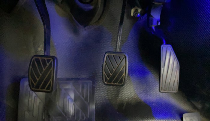 2020 Maruti New Wagon-R VXI (O) 1.0, Petrol, Manual, 22,498 km, Pedals