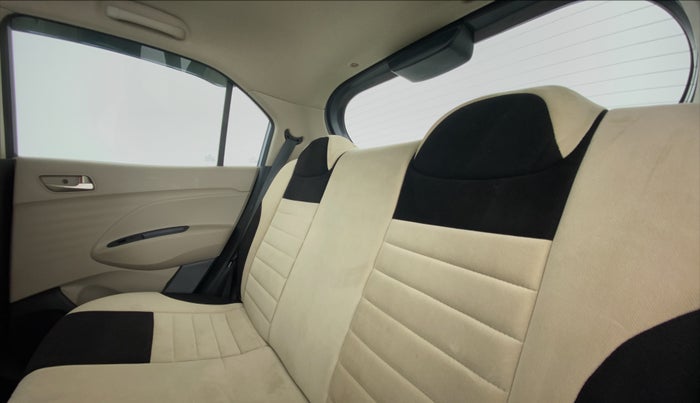 2019 Hyundai NEW SANTRO SPORTZ MT, Petrol, Manual, 60,207 km, Right Side Rear Door Cabin