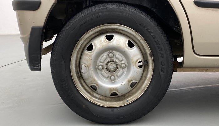 2010 Maruti Zen Estilo LXI, Petrol, Manual, 34,888 km, Right Rear Wheel