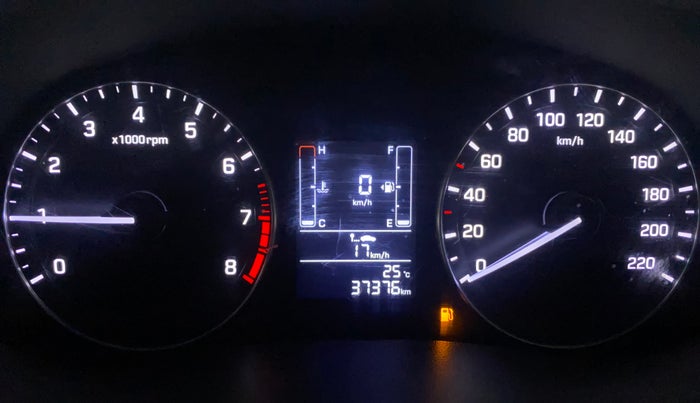 2015 Hyundai Creta SX PLUS 1.6 PETROL, Petrol, Manual, 37,371 km, Odometer Image
