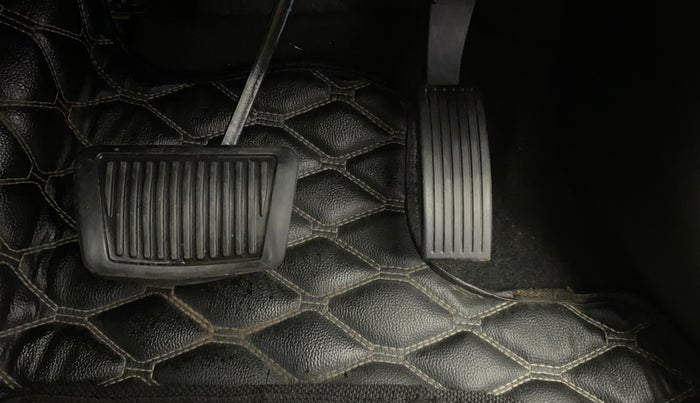 2023 Hyundai NEW I20 SPORTZ 1.2 IVT, Petrol, Automatic, 38,313 km, Pedals