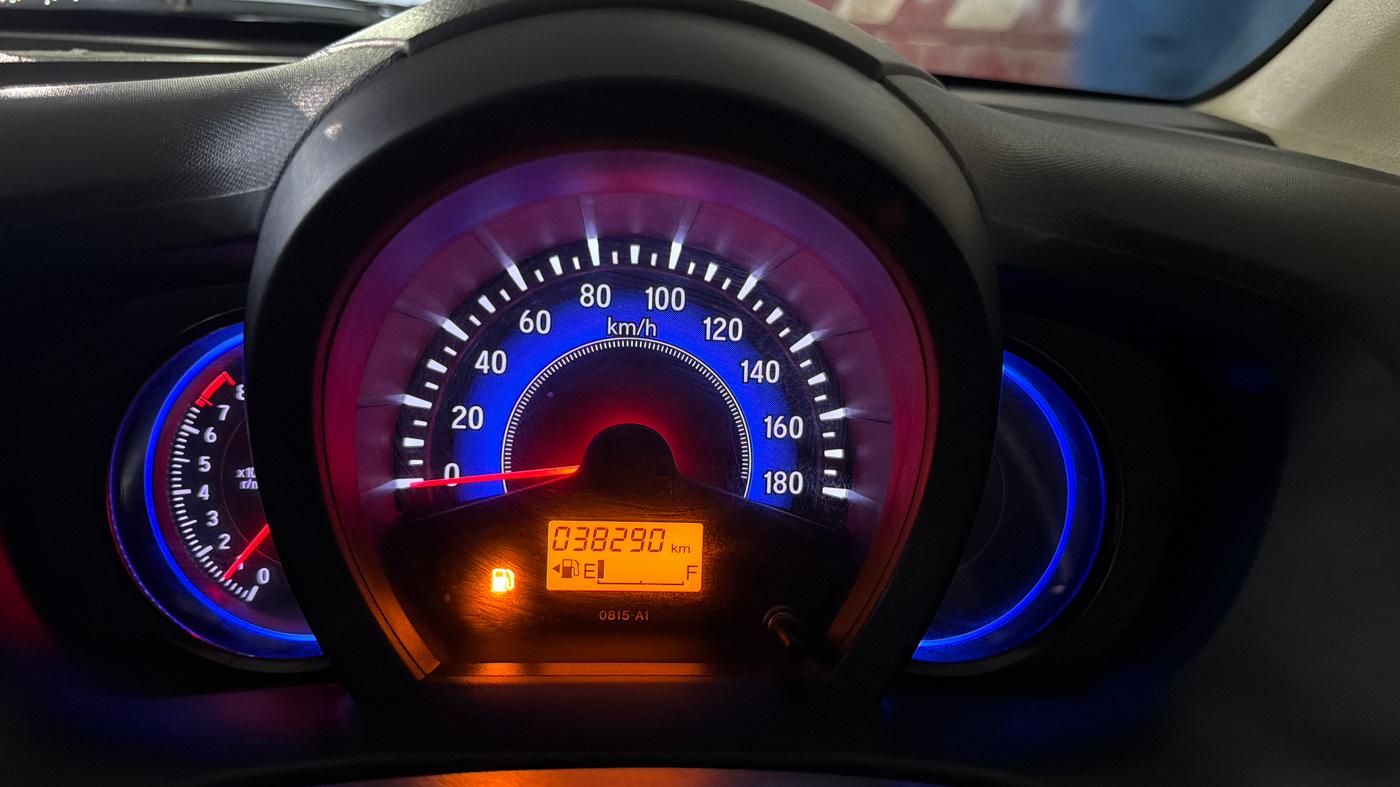 2015 Honda Mobilio 1.5L I-VTEC S, Petrol, Manual, 38,280 km, Odometer Image