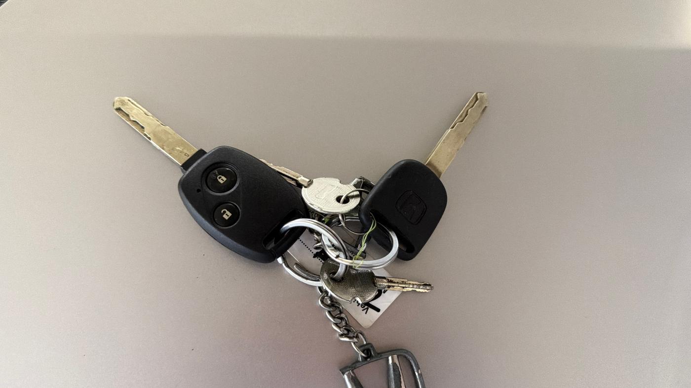 2015 Honda Mobilio 1.5L I-VTEC S, Petrol, Manual, 38,280 km, Key Close Up