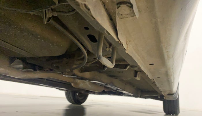 2016 Maruti Ciaz VXI, CNG, Manual, 1,05,437 km, Right Side Underbody