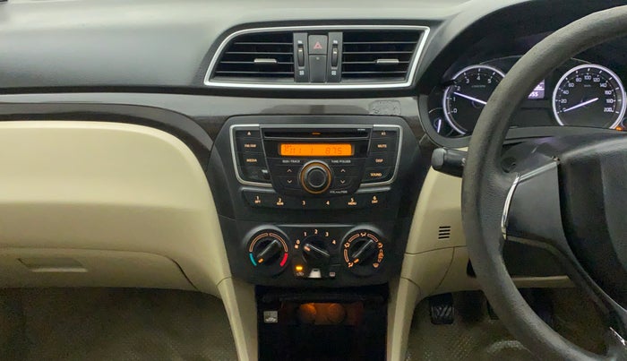 2016 Maruti Ciaz VXI, CNG, Manual, 1,05,437 km, Air Conditioner