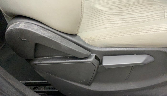2016 Ford Ecosport TITANIUM 1.5L PETROL AT, Petrol, Automatic, 34,141 km, Driver Side Adjustment Panel