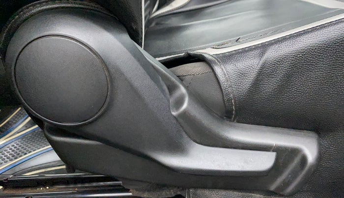 2019 Maruti Baleno DELTA PETROL 1.2, Petrol, Manual, 39,787 km, Driver Side Adjustment Panel