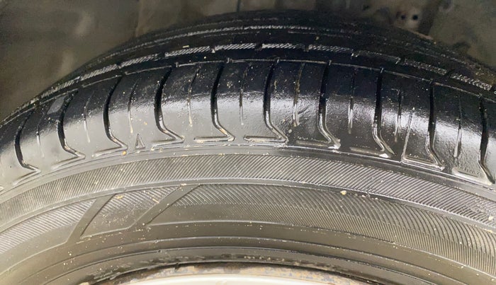 2017 Honda Amaze 1.5L I-DTEC S, Diesel, Manual, 91,272 km, Right Front Tyre Tread