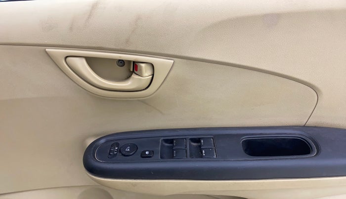 2017 Honda Amaze 1.5L I-DTEC S, Diesel, Manual, 91,272 km, Driver Side Door Panels Control