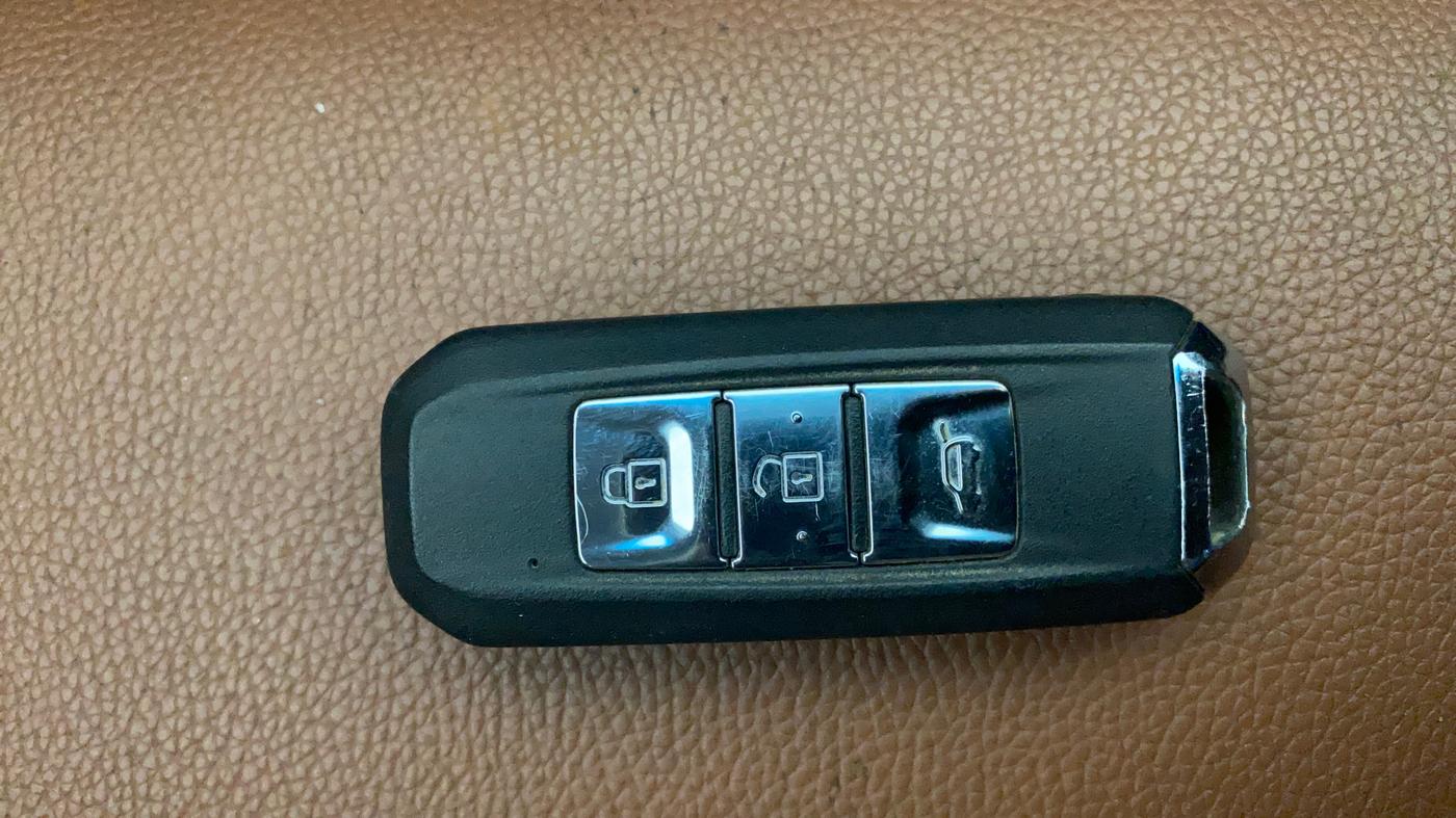 2020 MG HECTOR PLUS SMART 1.5 PETROL TURBO DCT 6-STR, Petrol, Automatic, 40,831 km, Key Close Up
