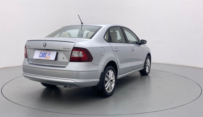 2017 Skoda Rapid STYLE 1.6 MPI, Petrol, Manual, 30,905 km, Right Back Diagonal
