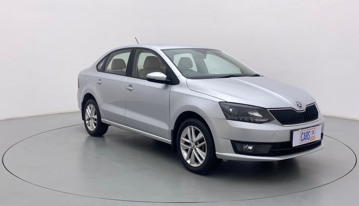 2017 Skoda Rapid STYLE 1.6 MPI, Petrol, Manual, 30,905 km, Right Front Diagonal