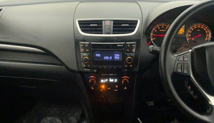 2017 Maruti Swift ZXI, Petrol, Manual, 29,424 km, Air Conditioner