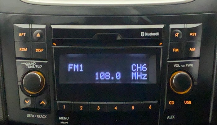 2017 Maruti Swift ZXI, Petrol, Manual, 29,424 km, Infotainment System