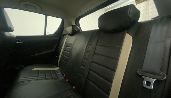 2017 Maruti Swift ZXI, Petrol, Manual, 29,424 km, Right Side Rear Door Cabin