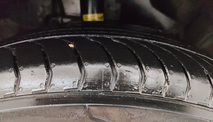 2016 Ford Ecosport TITANIUM 1.5L PETROL, Petrol, Manual, 41,467 km, Right Front Tyre Tread