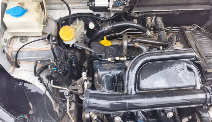 2021 Renault Kwid RXT 1.0 AMT (O), Petrol, Automatic, 37,444 km, Engine View - Right