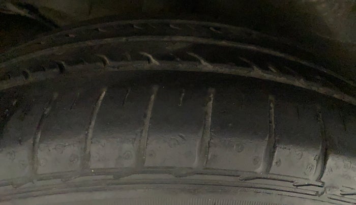 2016 Honda City 1.5L I-VTEC V MT, Petrol, Manual, 36,054 km, Right Rear Tyre Tread