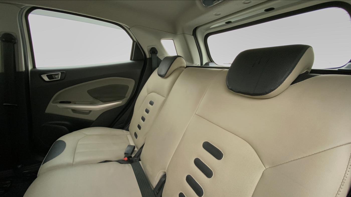 2015 Ford Ecosport 1.5 TITANIUM TI VCT AT, Petrol, Automatic, 76,334 km, Right Side Rear Door Cabin