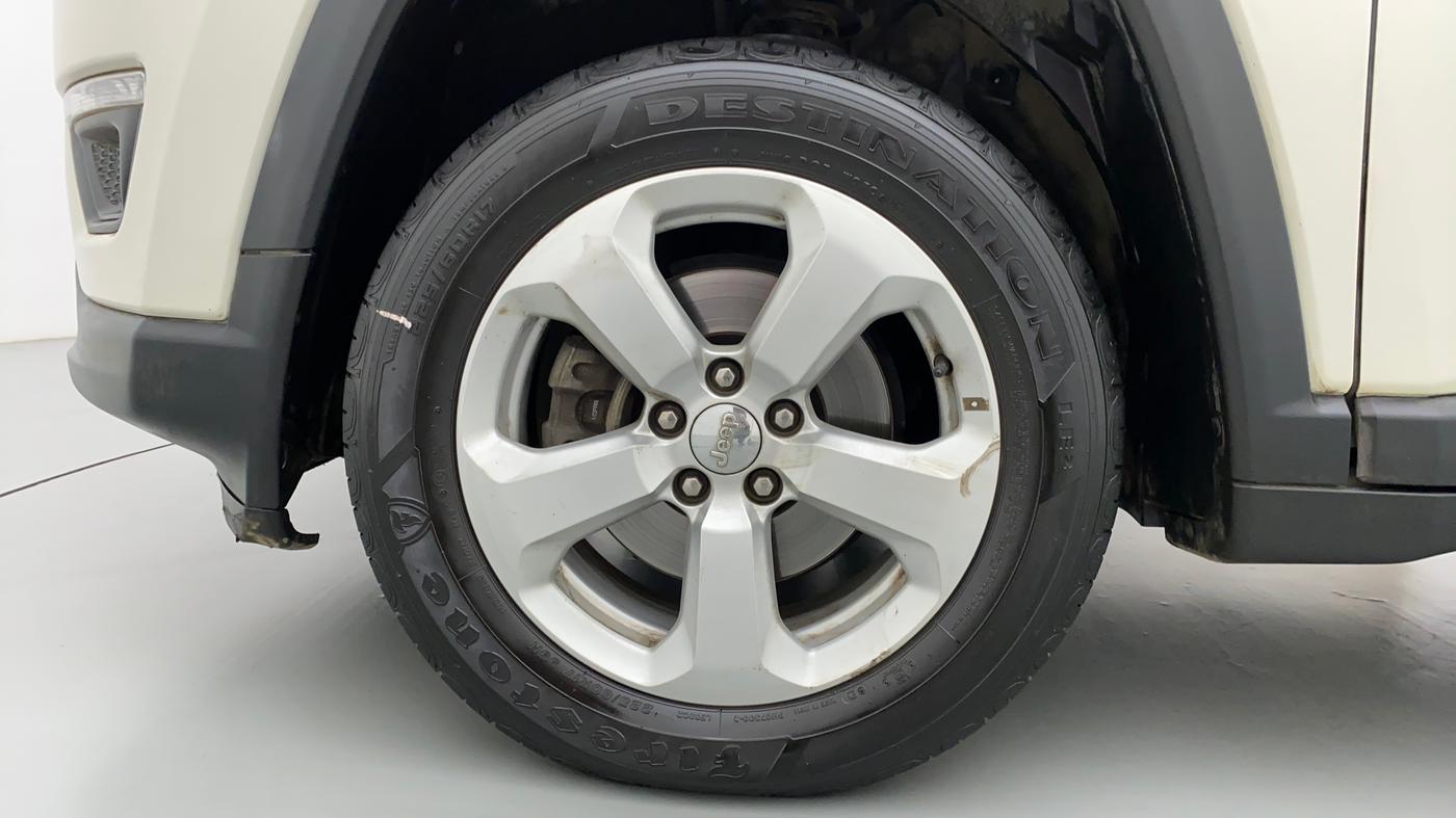 2017 Jeep Compass 2.0 LONGITUDE (O), Diesel, Manual, 24,711 km, Left Front Wheel