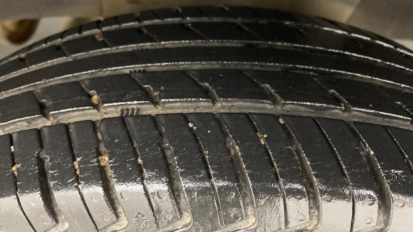 2016 Renault Kwid RXL, Petrol, Manual, 89,255 km, Left Rear Tyre Tread