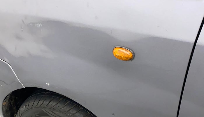 2011 Hyundai Santro Xing GL PLUS, Petrol, Manual, 1,24,967 km, Left fender - Slightly dented