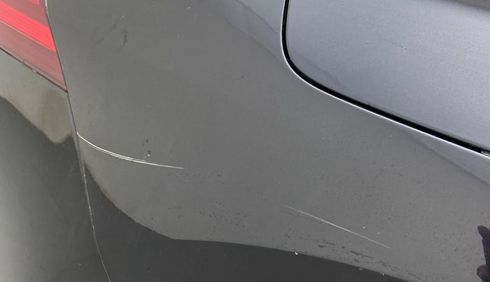 2018 Volkswagen TIGUAN HIGHLINE A/T, Diesel, Automatic, 68,377 km, Right quarter panel - Minor scratches