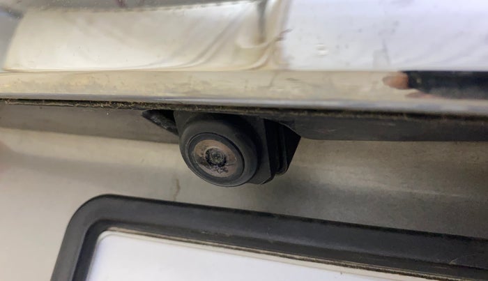 2020 Maruti XL6 ALPHA MT, Petrol, Manual, 27,592 km, Parking Camera