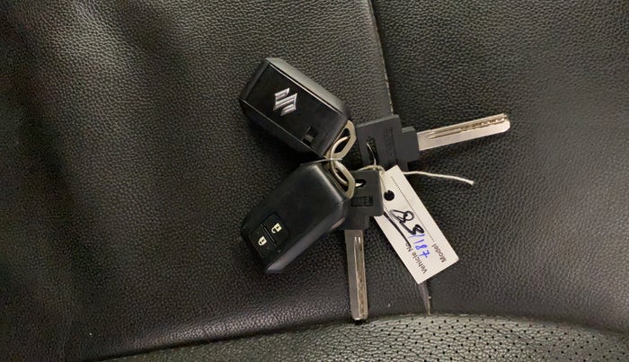 2020 Maruti XL6 ALPHA MT, Petrol, Manual, 27,592 km, Key Close Up